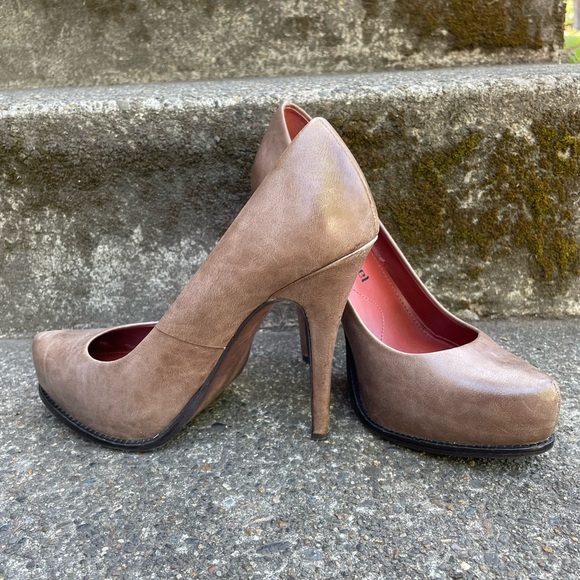 Luxury Rebel platform heels size 8 - Picture 5 of 8